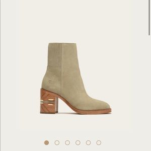 COPY  - Frye Pia Sedona Bootie Tan Suede Size 9